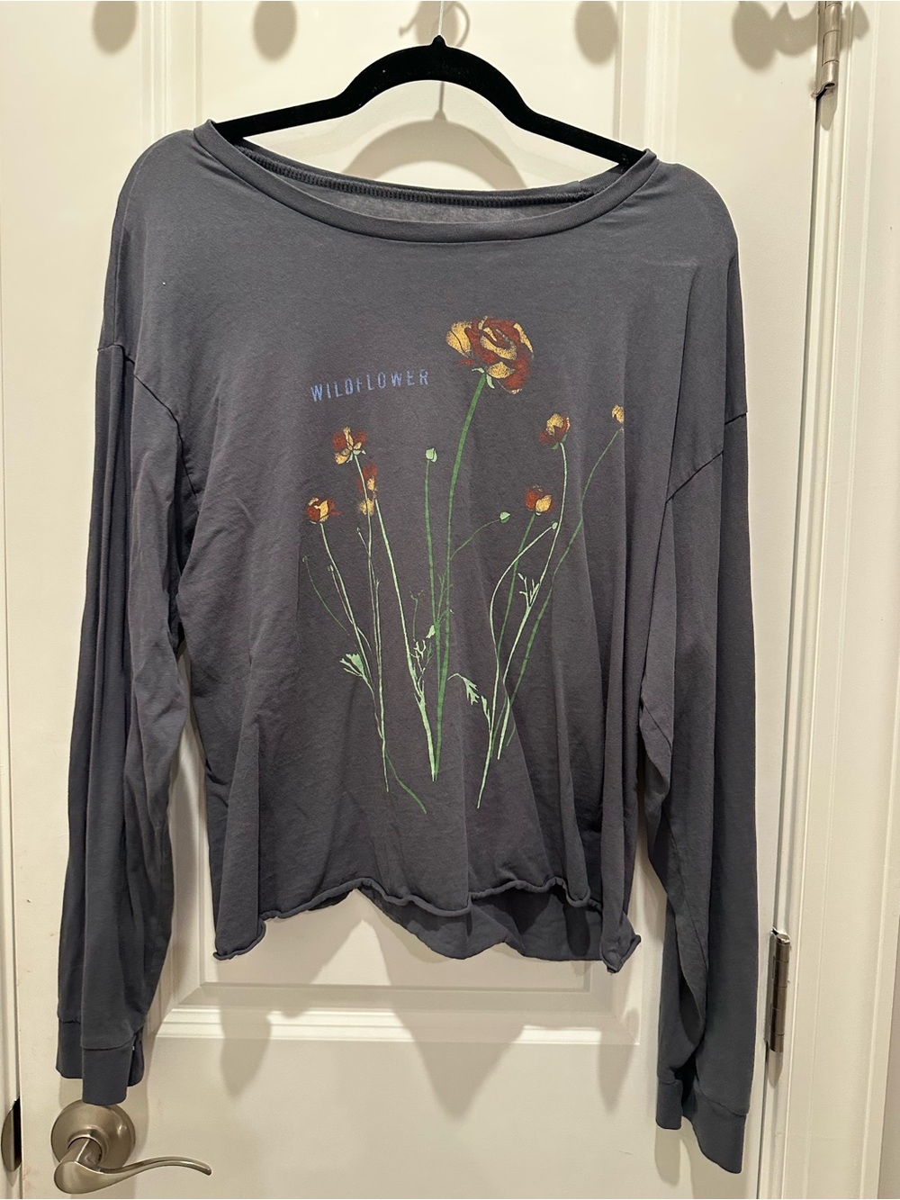 Wildflower Graphic Long-Sleeve Tee - Charcoal